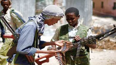 أطفال جندتهم حركة الشباب الصومالية الإرهابية.